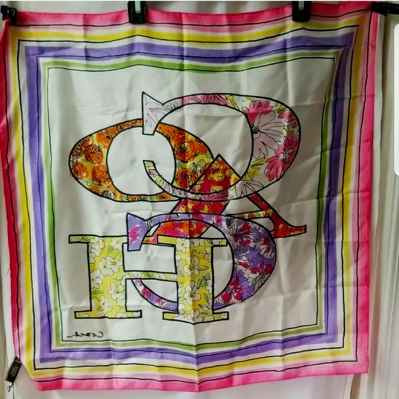 Coach Floral Flower Patchwork Logo 27" Square Silk Scarf Perfect for fall! NEW! - Picture 2 of 4